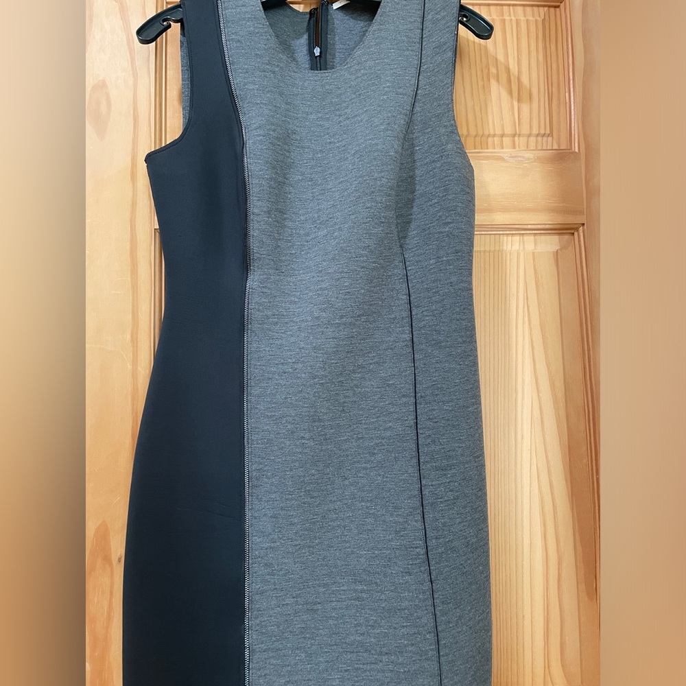 T Tahari Dress Size L